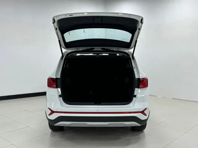 Jetta VS7 — Фото автомобиля 7