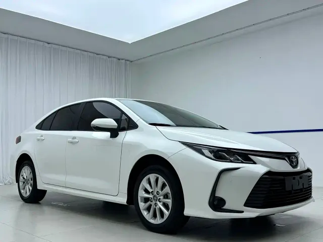 Toyota Corolla — Фото автомобиля 3