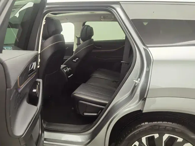 Chery Tiggo 9 — Фото автомобиля 15