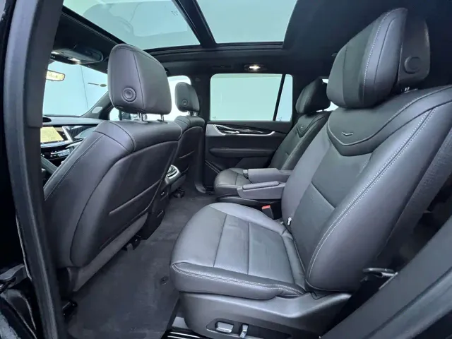 Cadillac XT6 — Фото автомобиля 6