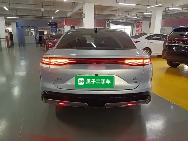 BYD Han L — Фото автомобиля 5