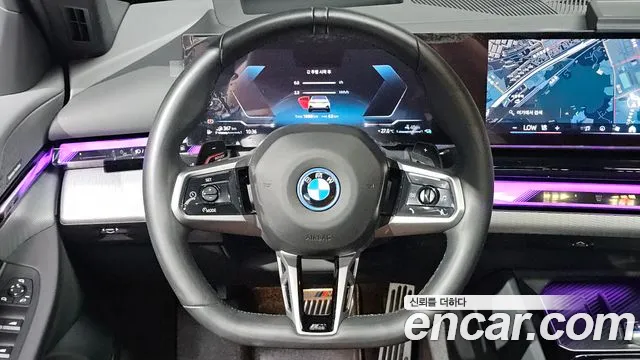 BMW 5-Series 5 серия (G60) — Фото автомобиля 11