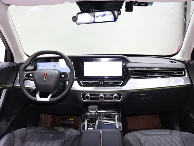 Hongqi HS5 — Фото автомобиля 12