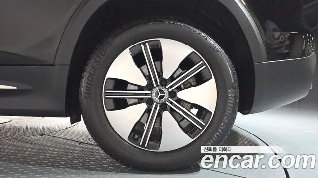 Mercedes-Benz EQB X243 — Фото автомобиля 6