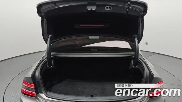 Genesis G80 Бензин 3.5 турбо AWD — Фото автомобиля 20