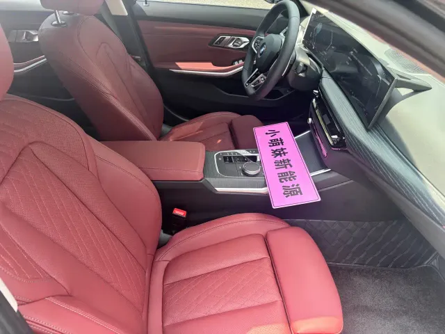 BMW 3 Series — Фото автомобиля 14