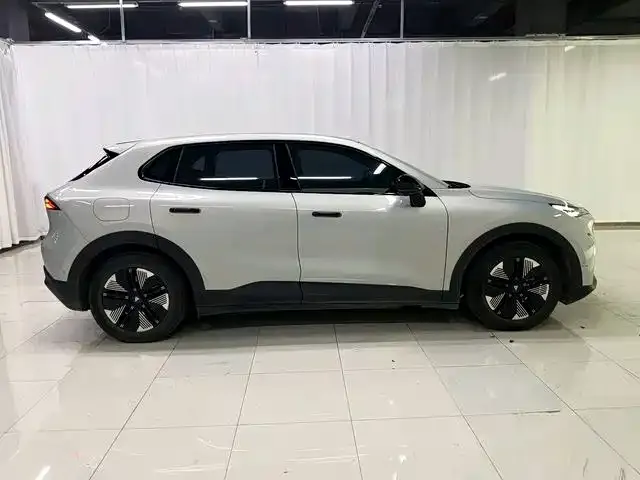 Deepal S05 — Фото автомобиля 3