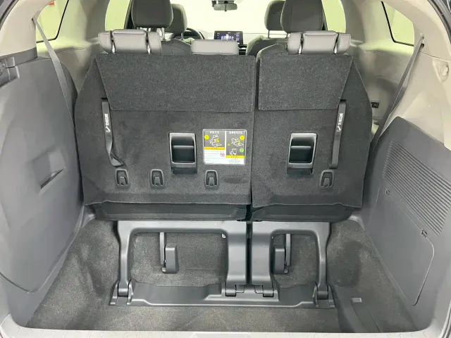 Toyota Granvia — Фото автомобиля 5