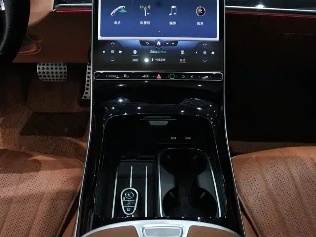 Mercedes-Benz S-Class — Фото автомобиля 13