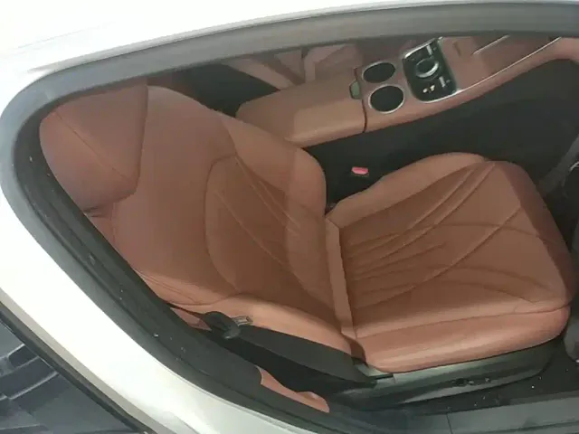 Geely Galaxy L6 — Фото автомобиля 24