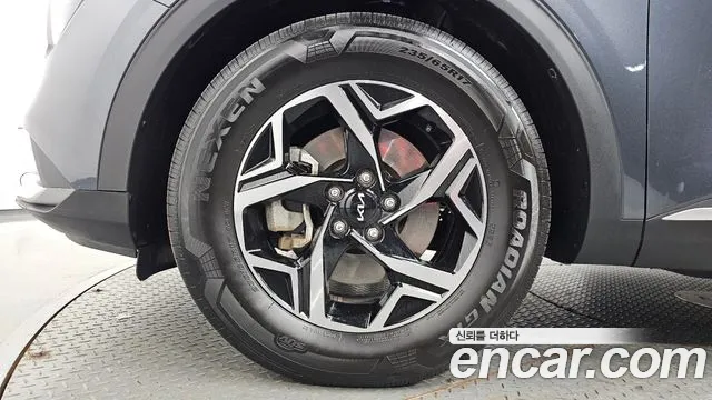Kia Sportage 5th Gen — Фото автомобиля 5