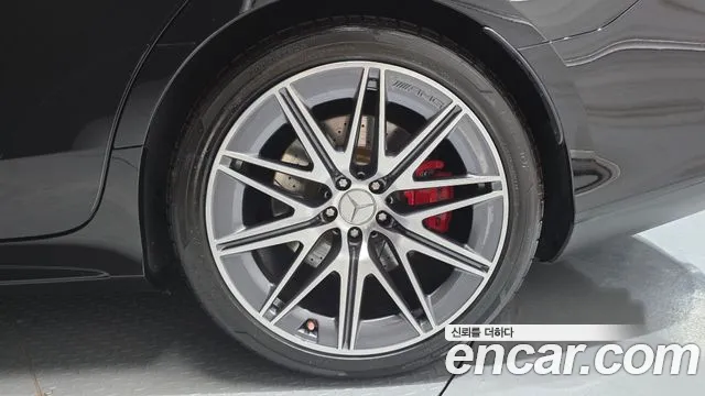 Mercedes-Benz AMG GT X290 (2018–2026) — Фото автомобиля 21