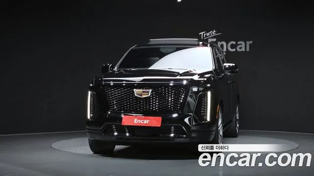 Cadillac Escalade 5th Gen — Фото автомобиля 5