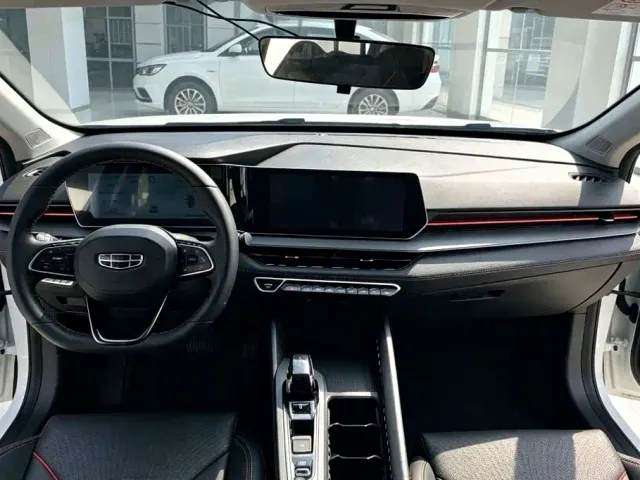 Geely Binrui — Фото автомобиля 4