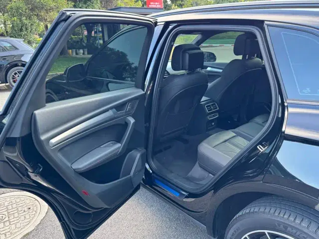 Audi Q5L — Фото автомобиля 14