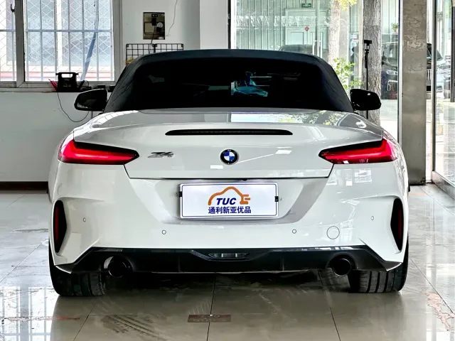 BMW Z4 — Фото автомобиля 8