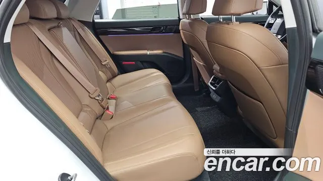 Hyundai Grandeur GN7 — Фото автомобиля 11