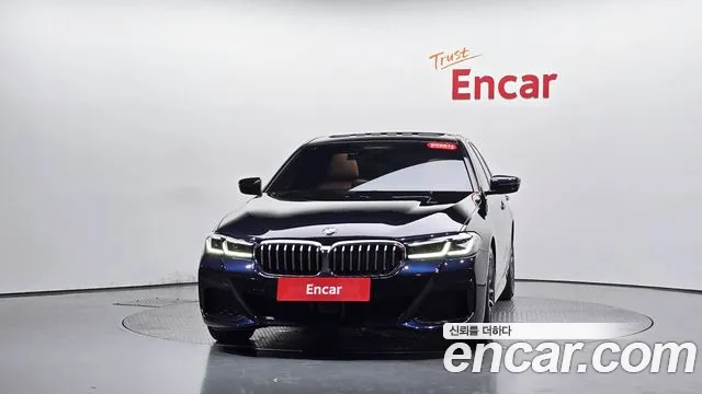 BMW 5-Series — Фото автомобиля 3