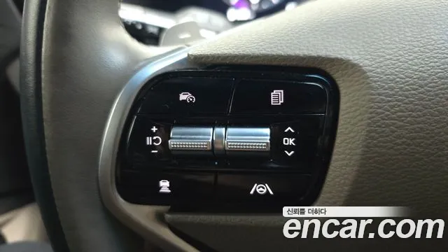 Kia K8 K8 Hybrid — Фото автомобиля 17