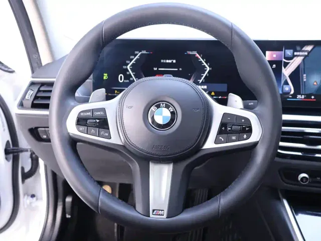 BMW 3 Series — Фото автомобиля 16