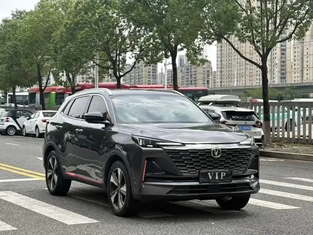 Changan CS55 Plus — Фото автомобиля 3