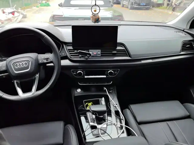 Audi Q5L — Фото автомобиля 12
