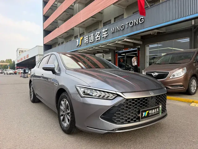BYD Qin PLUS — Фото автомобиля 3