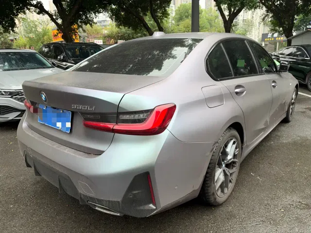 BMW 3 Series — Фото автомобиля 4
