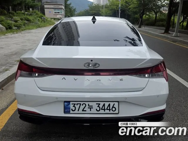 Hyundai AVANTE Avante (CN7) — Фото автомобиля 6