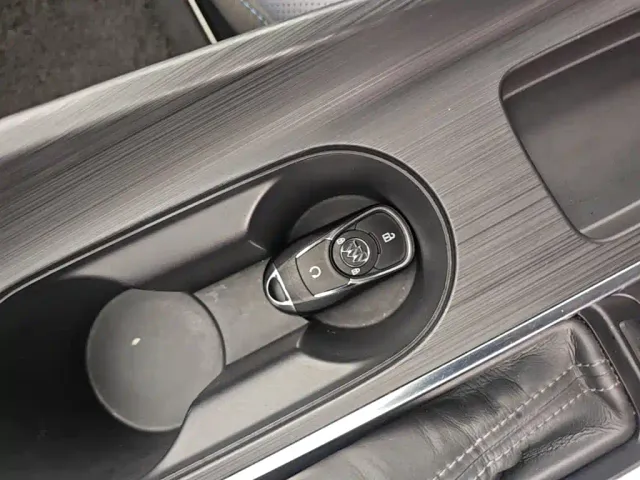 Buick Velite 6 — Фото автомобиля 8