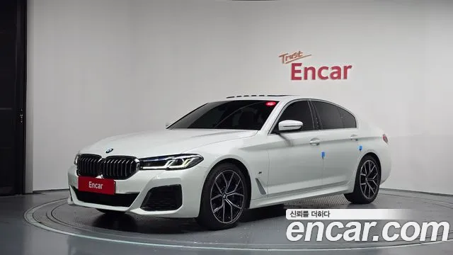 Фотография автомобиля — BMW 5 Series G30