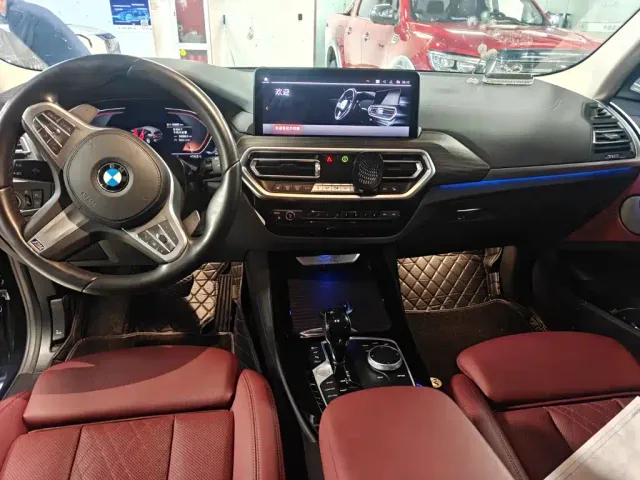 BMW X3 — Фото автомобиля 10