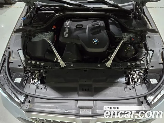 BMW 5-Series 5 серия (G60) 530i xDrive M Sport — Фото автомобиля 15