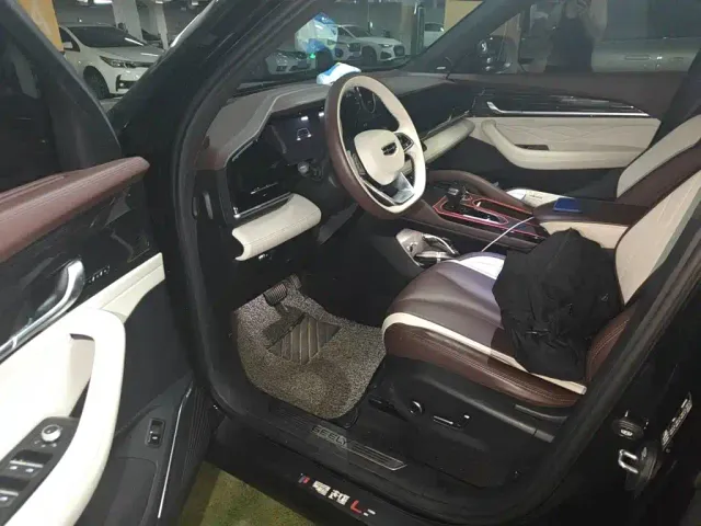 Geely Xingyue L — Фото автомобиля 13