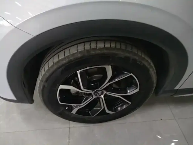 BYD Yuan PLUS — Фото автомобиля 22