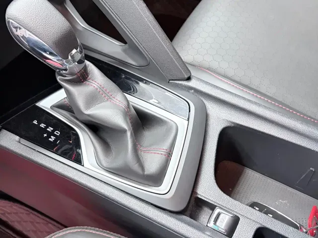 Chevrolet Orlando — Фото автомобиля 14