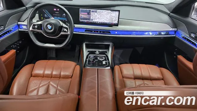 BMW 7 Series G70 — Фото автомобиля 10