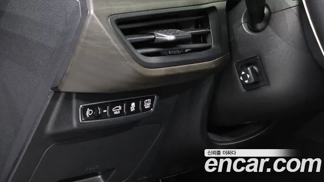 Kia K8 K8 Hybrid — Фото автомобиля 15