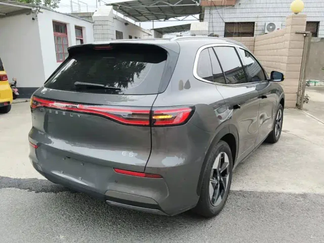 Geely Galaxy E5 — Фото автомобиля 6