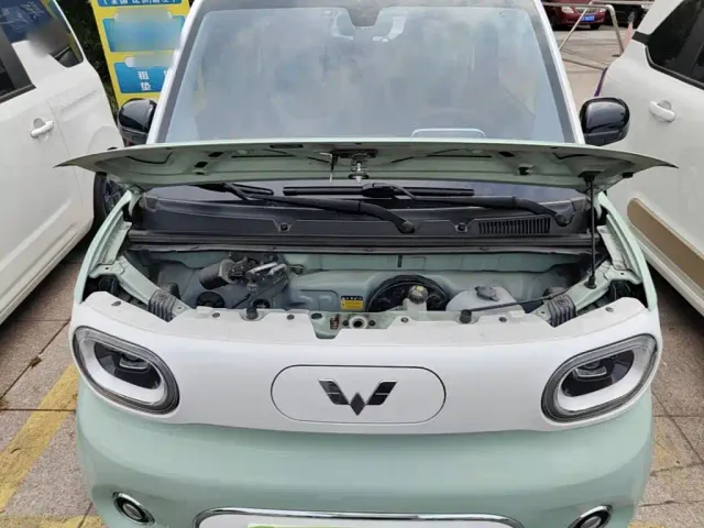 Wuling Hongguang Mini EV — Фото автомобиля 19