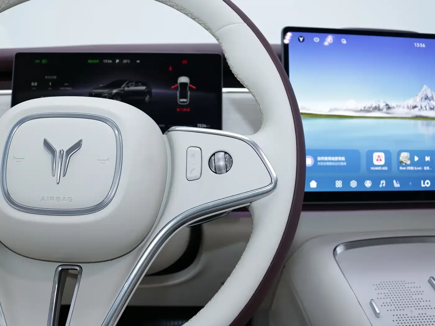 Voyah Auto Voyah Zhiyin 2025 Base — Фото автомобиля 10