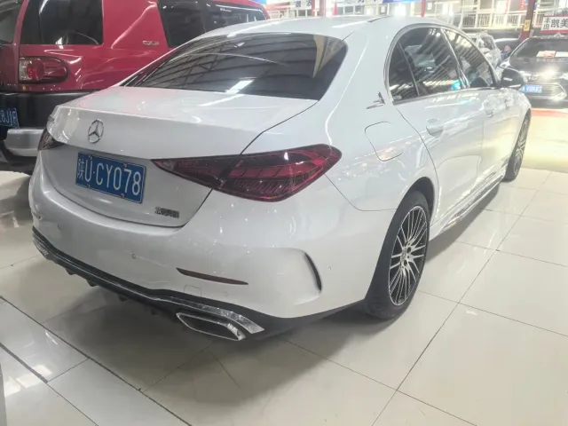 Mercedes-Benz C-Class — Фото автомобиля 4