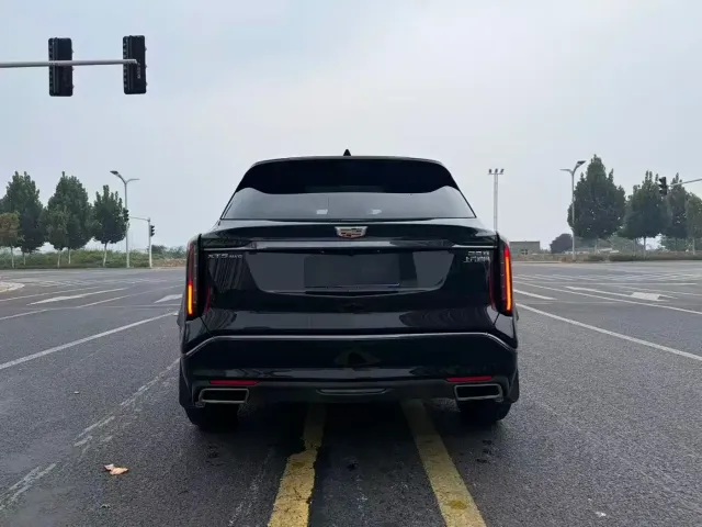 Cadillac Cadillac XT5 2025 2.0T Premium Model — Фото автомобиля 9