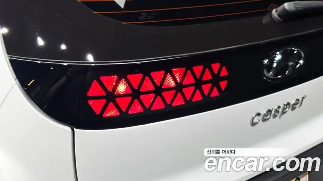 Hyundai Casper Casper Modern — Фото автомобиля 23