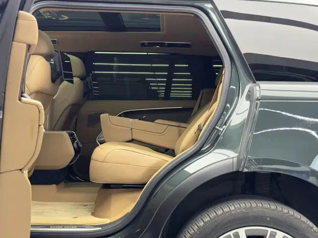 Land Rover Range Rover — Фото автомобиля 9