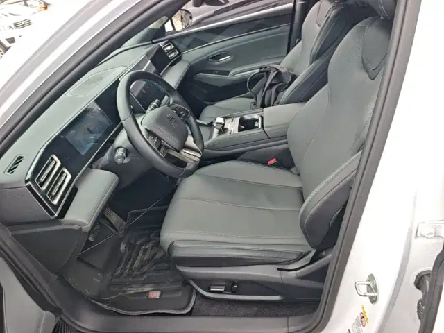 BYD Qin L — Фото автомобиля 14