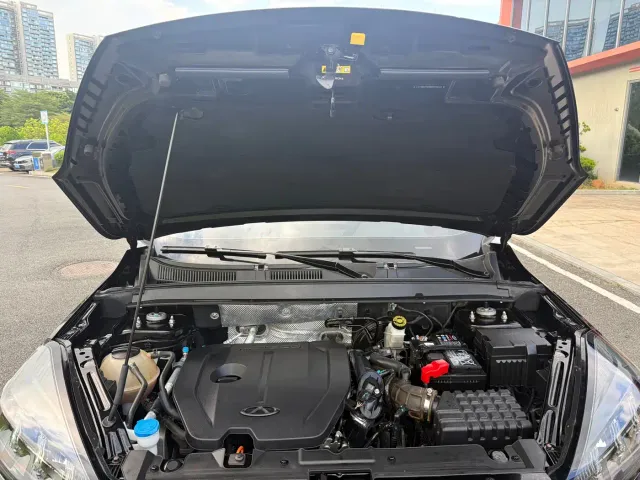 Chery Tiggo 8 — Фото автомобиля 24