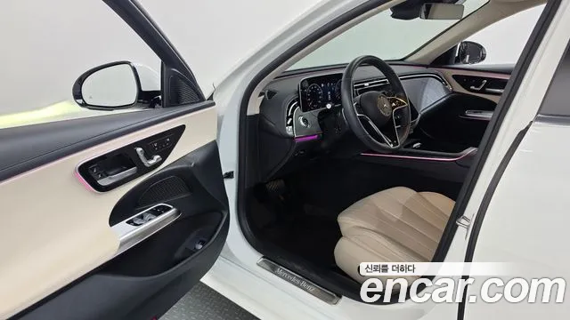 Mercedes-Benz E-Class W214 — Фото автомобиля 15