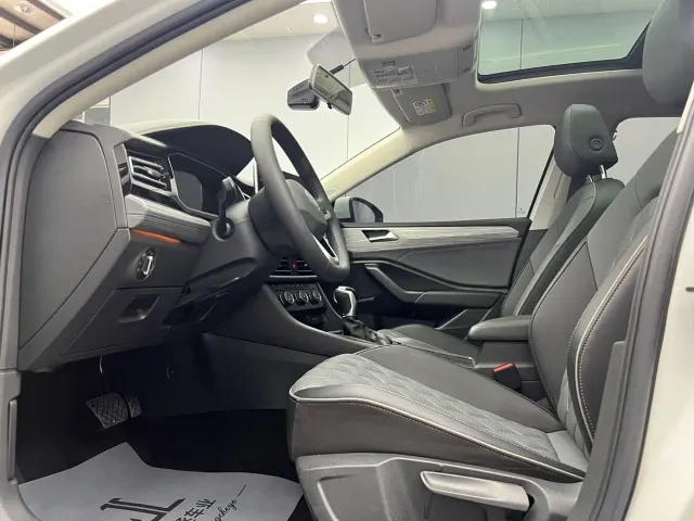 Volkswagen Sagitar — Фото автомобиля 7