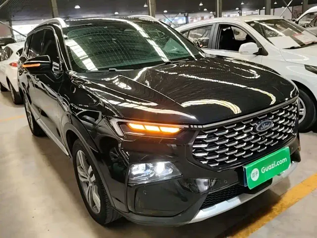 Ford Lingrui — Фото автомобиля 3